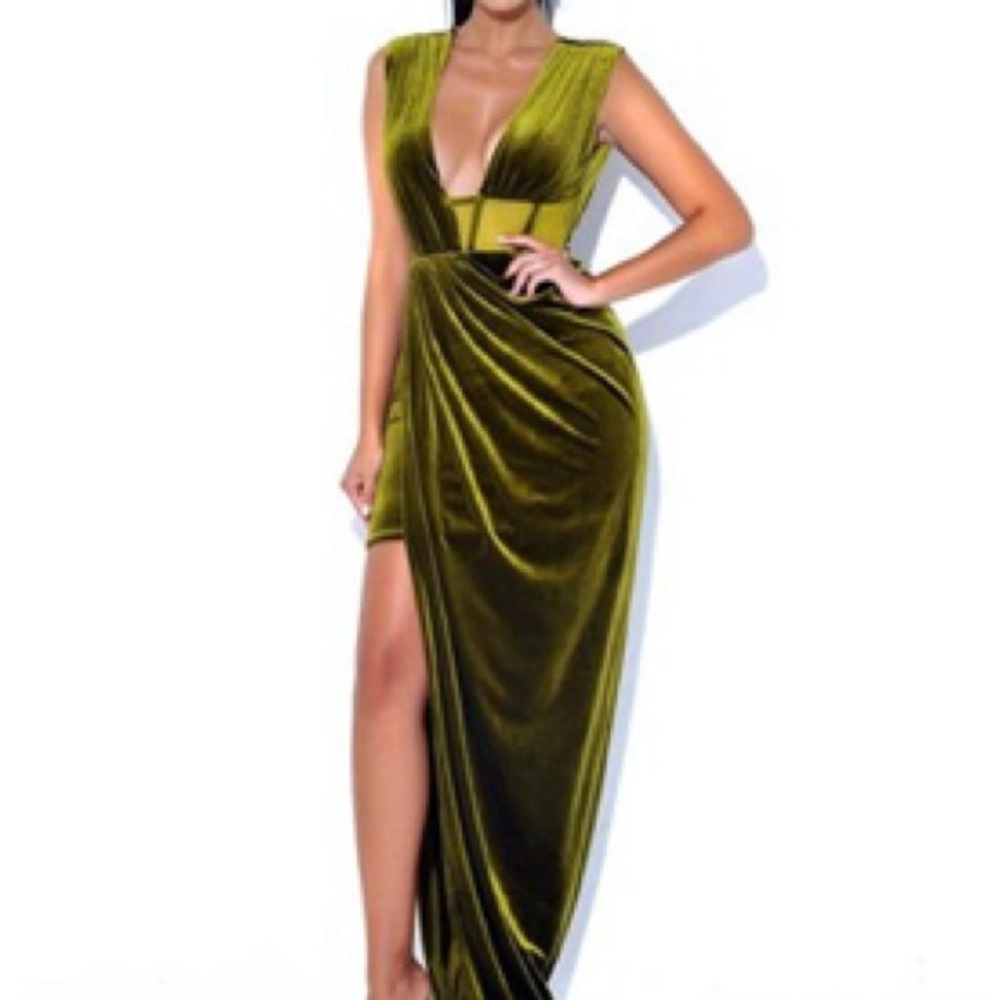 Elegant Olive Green Velvet Dress